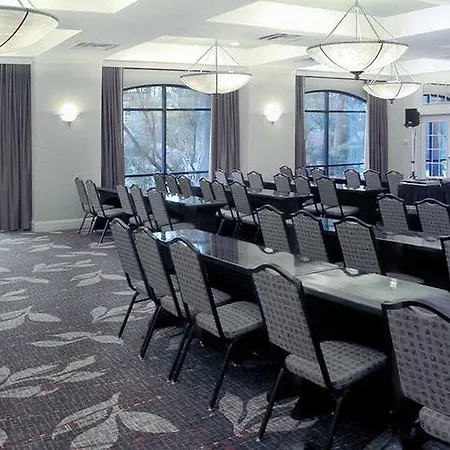Embassy Suites By Hilton Las Vegas 